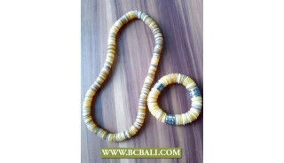 Coco Shells Button Necklaces Mix Color